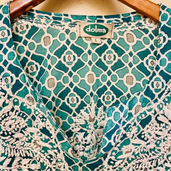 🪶3/$50 DOLMA Teal & White Mosaic Hand Embroidered L/S Blouse-L - Picture 2 of 16